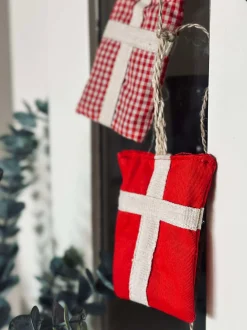 VIAMAJA Guirlande med 5 flag Hot