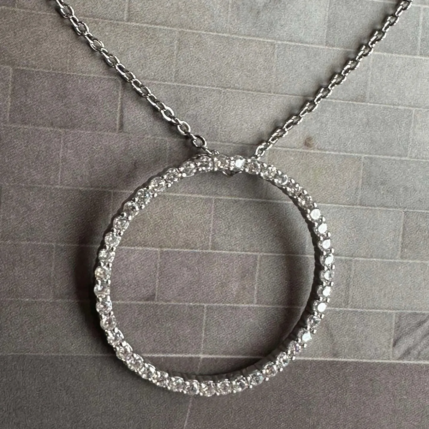 VIAMAJA Halskæde Kendal - rhodium belagt Clearance
