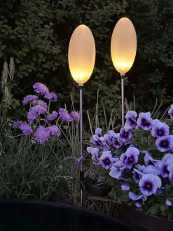 VIAMAJA Havelampe JUNA med solar Outlet