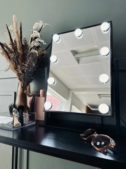 VIAMAJA Hollywood Makeup spejl med lys - Black Best