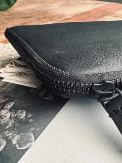 VIAMAJA Ipad sleeve - Black / Black Discount