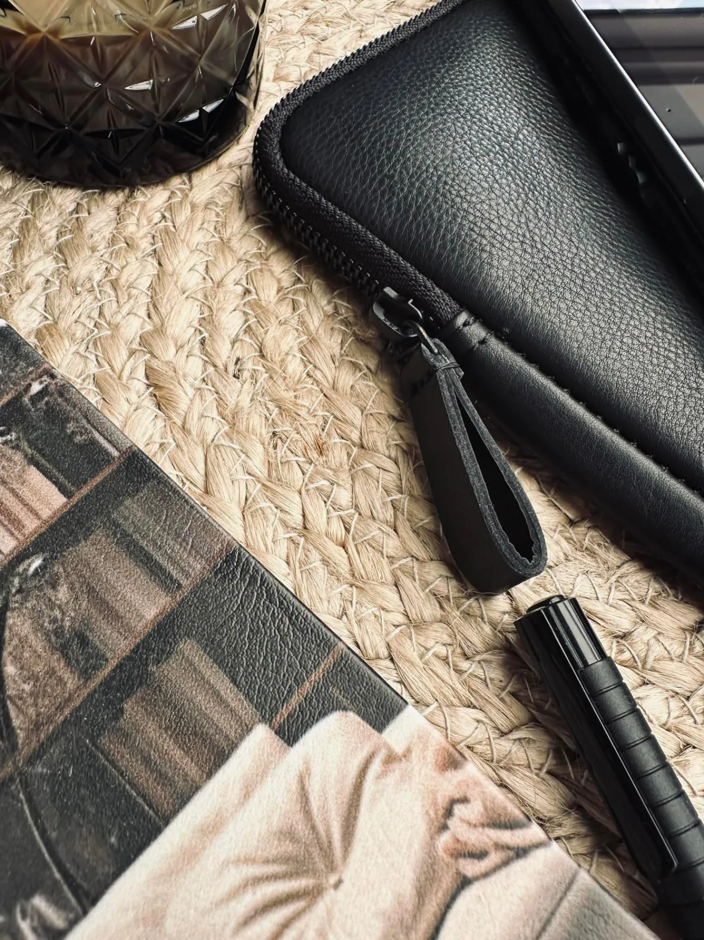 VIAMAJA Ipad sleeve - Black / Black Discount