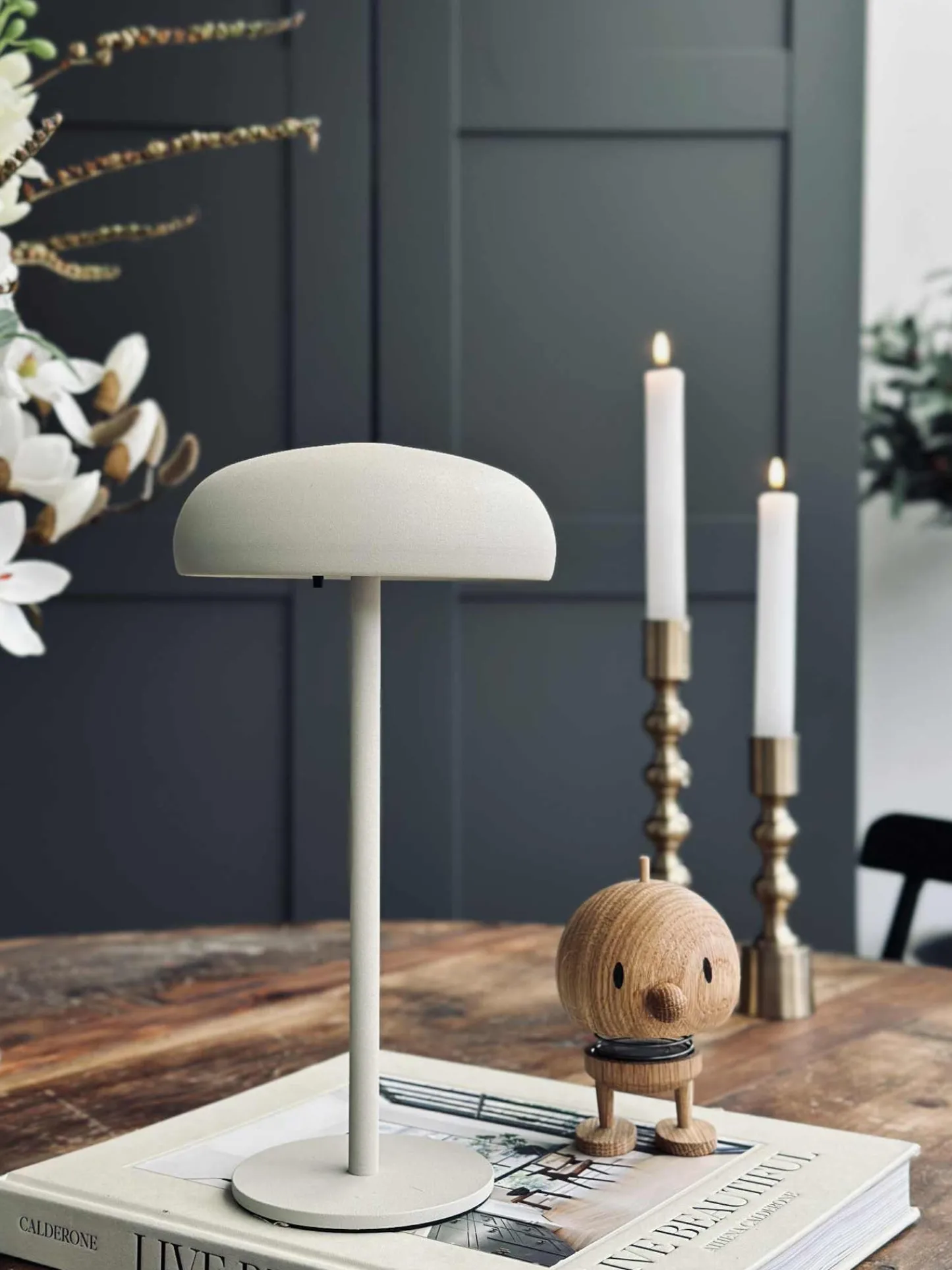 VIAMAJA Isolde LED touch bordlampe. Sort/Beige Hot