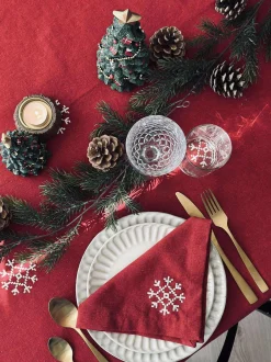 VIAMAJA Juledug Rød JUL med broderi - Flere størrelser