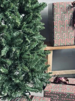 VIAMAJA Juletræ med lyskæde Sale