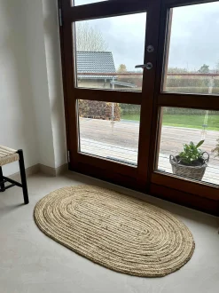VIAMAJA Jutetæppe i flet - Oval Clearance