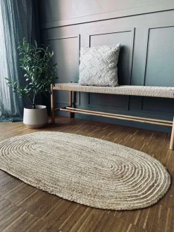 VIAMAJA Jutetæppe i flet - Oval Clearance