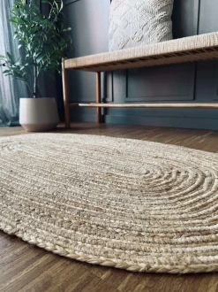 VIAMAJA Jutetæppe i flet - Oval Clearance