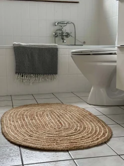 VIAMAJA Jutetæppe i flet - Oval Clearance