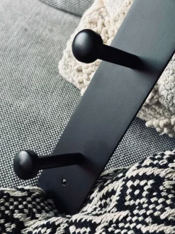 VIAMAJA Knagerække med 6 knage Outlet