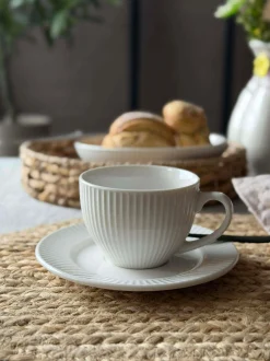 VIAMAJA Kop og underkop - Riflet porcelæn Outlet