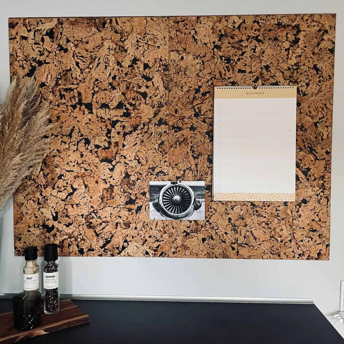 VIAMAJA Korkplade 60×90 – XL Black New