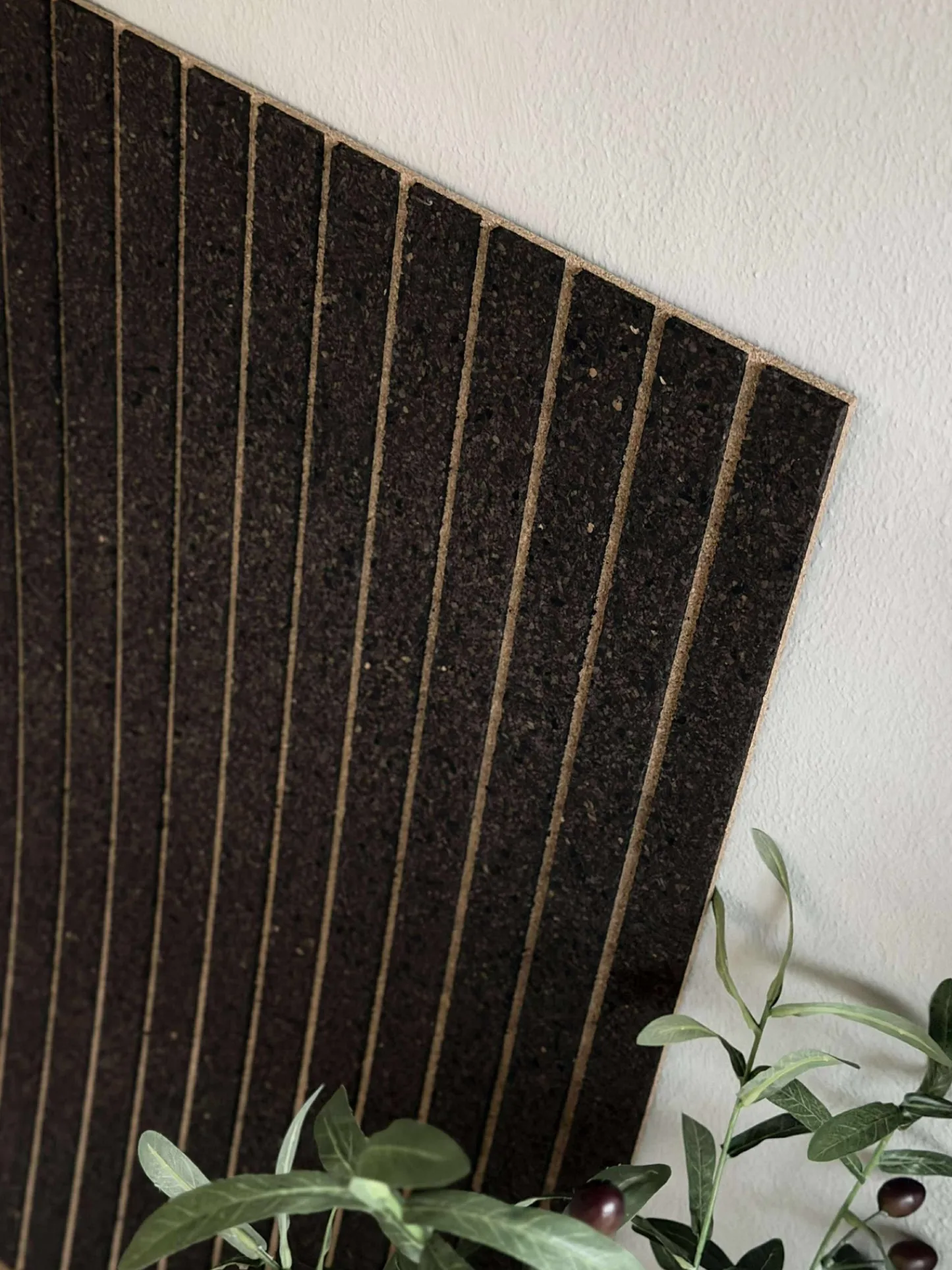 VIAMAJA Korkplade med panel effekt NEW Dark - Støjdæmpende