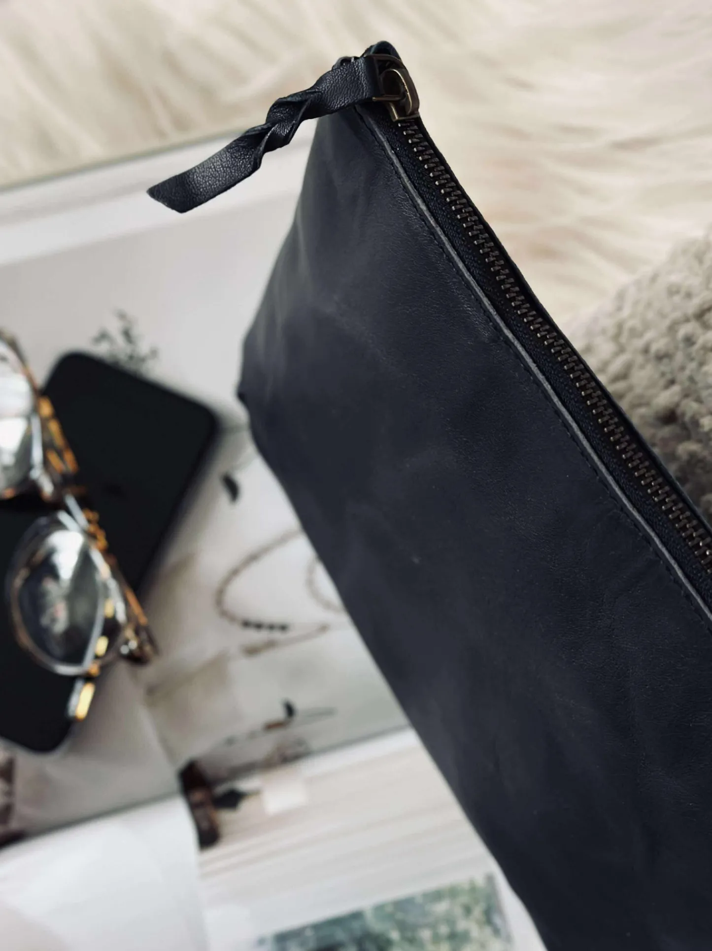 VIAMAJA Kosmetikpung / Clutch - Black leather New