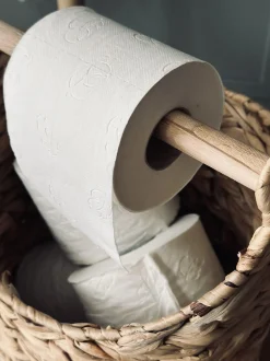 VIAMAJA Kurv m. toiletpapirholder – Lys Natur Best