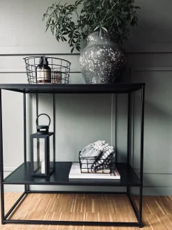 VIAMAJA Kurv med sort metal – Rund