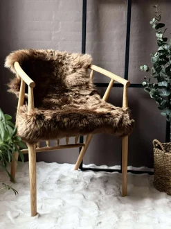 VIAMAJA Lammeskind i flot brun farve 60x90cm Best