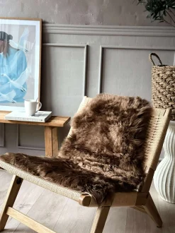 VIAMAJA Lammeskind i flot brun farve 60x90cm Best