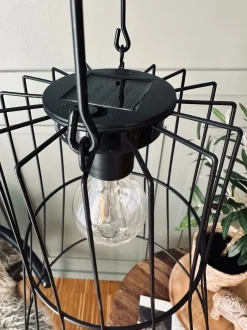 VIAMAJA Lampe med solceller – Black metal Discount