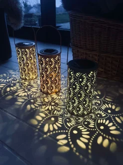 VIAMAJA Lanterne DELI m. Solceller – Coral Outlet