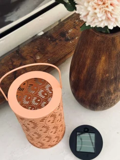 VIAMAJA Lanterne DELI m. Solceller – Coral Outlet