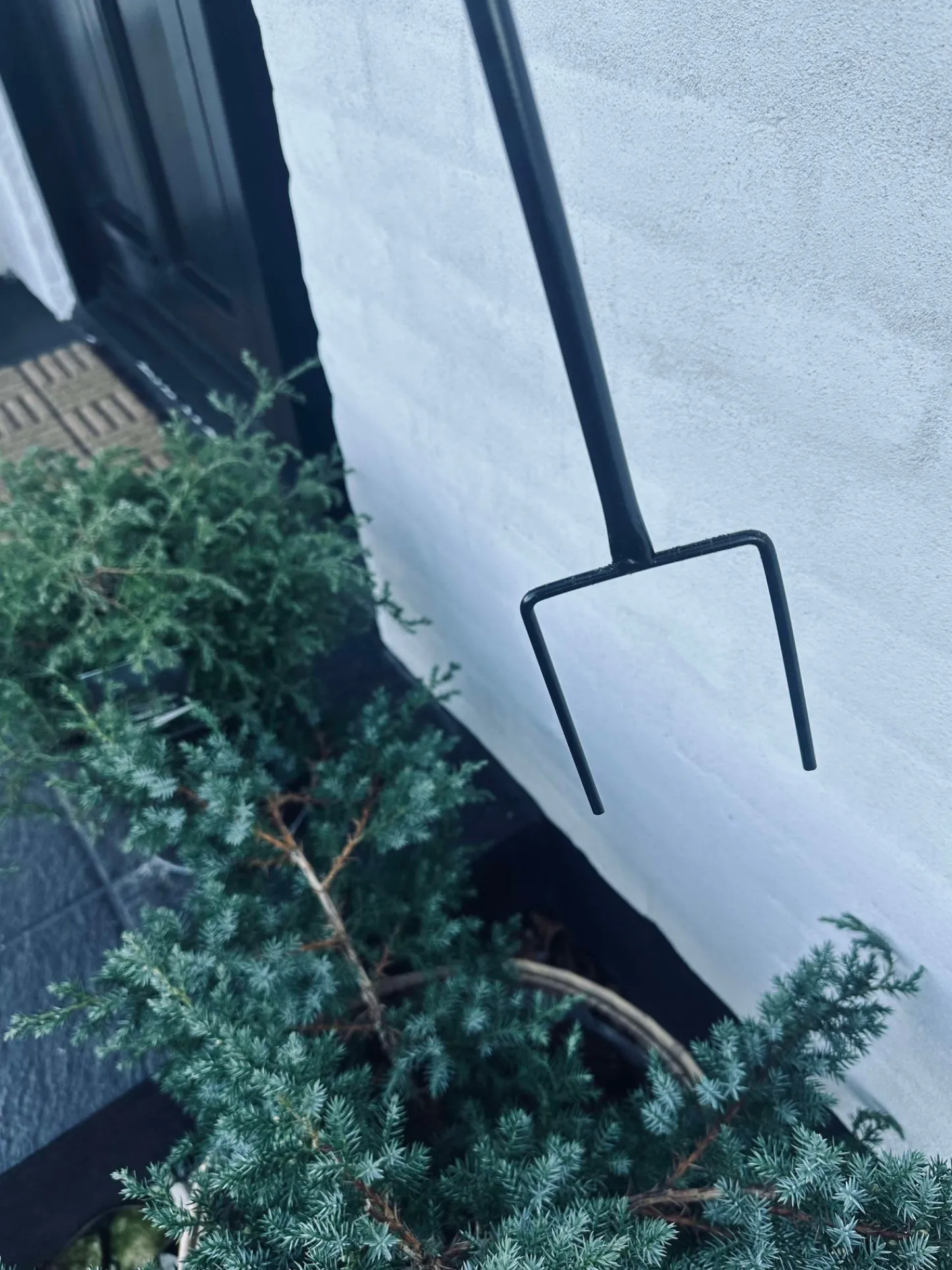 VIAMAJA Lanterne på spyd Black - Solar