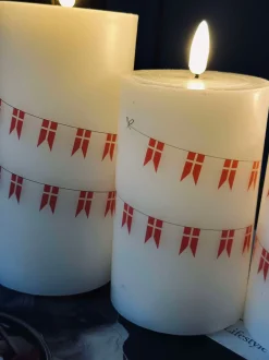 VIAMAJA LED bloklys med flag – Sæt med 3 stk og fjernbetjening