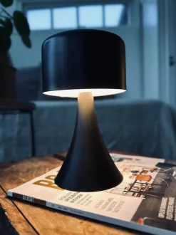 VIAMAJA LED Bordlampe Black