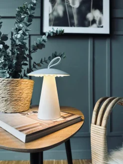 VIAMAJA LED Bordlampe genopladelig – Hvid - Virker inde og ude Sale