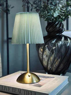 VIAMAJA LED bordlampe Large Plisse´ - genopladelig New
