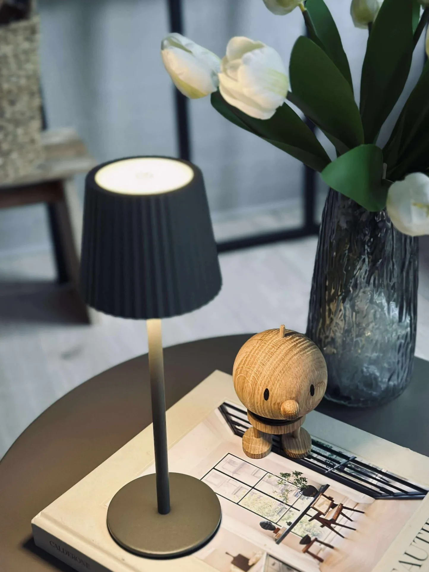VIAMAJA LED bordlampe MILLA Taupe - genopladelig Sale