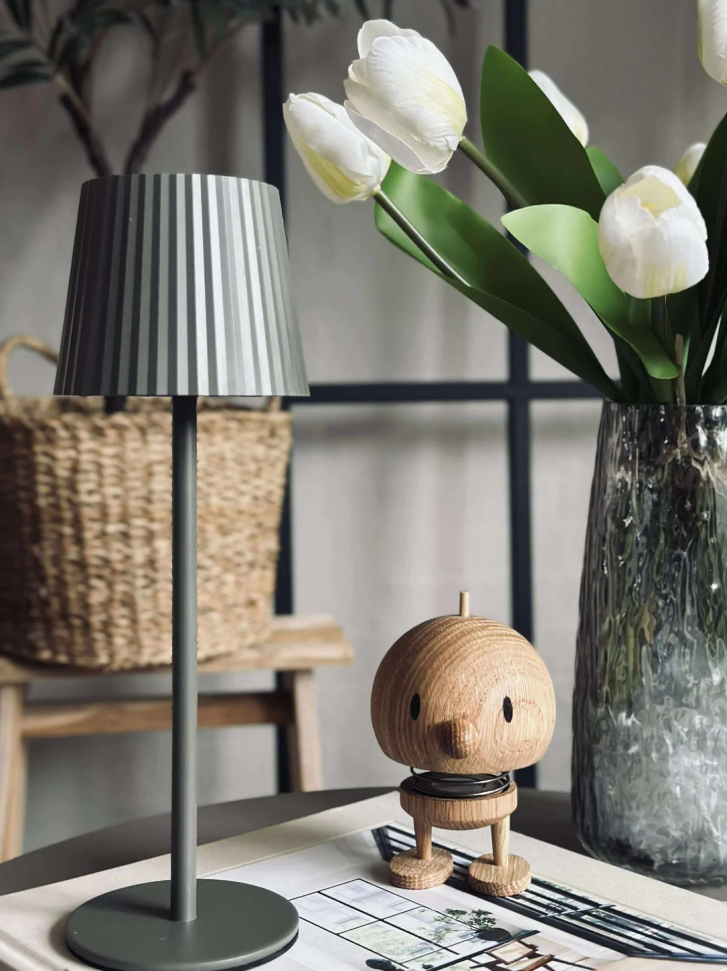 VIAMAJA LED bordlampe MILLA Taupe - genopladelig Sale