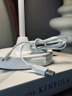 VIAMAJA LED Bordlampe White Touch Hot