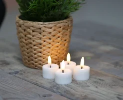 VIAMAJA LED fyrfadslys Voks 4 stk Outlet