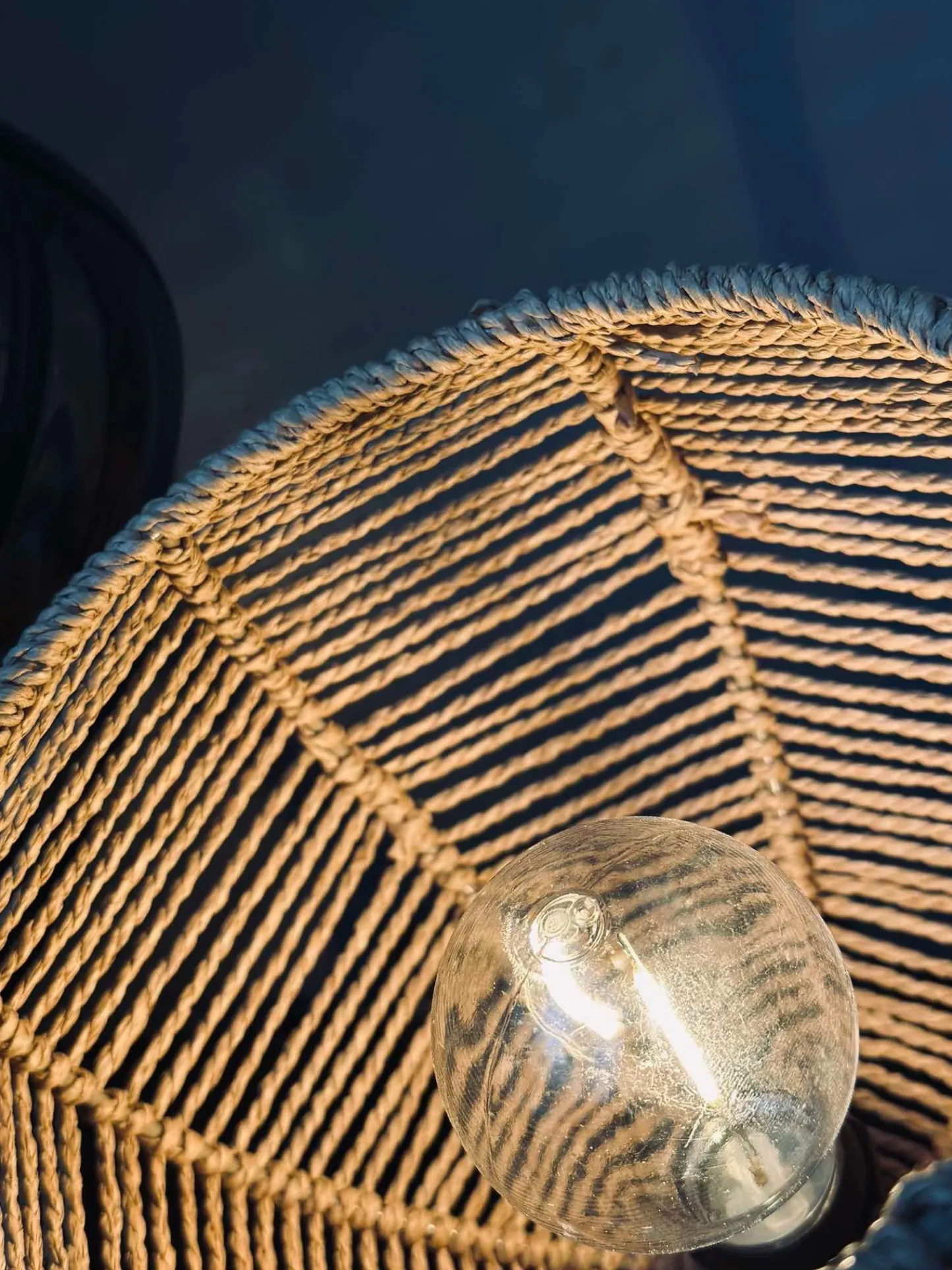VIAMAJA LED lampe til batterier m. Timerfunktion