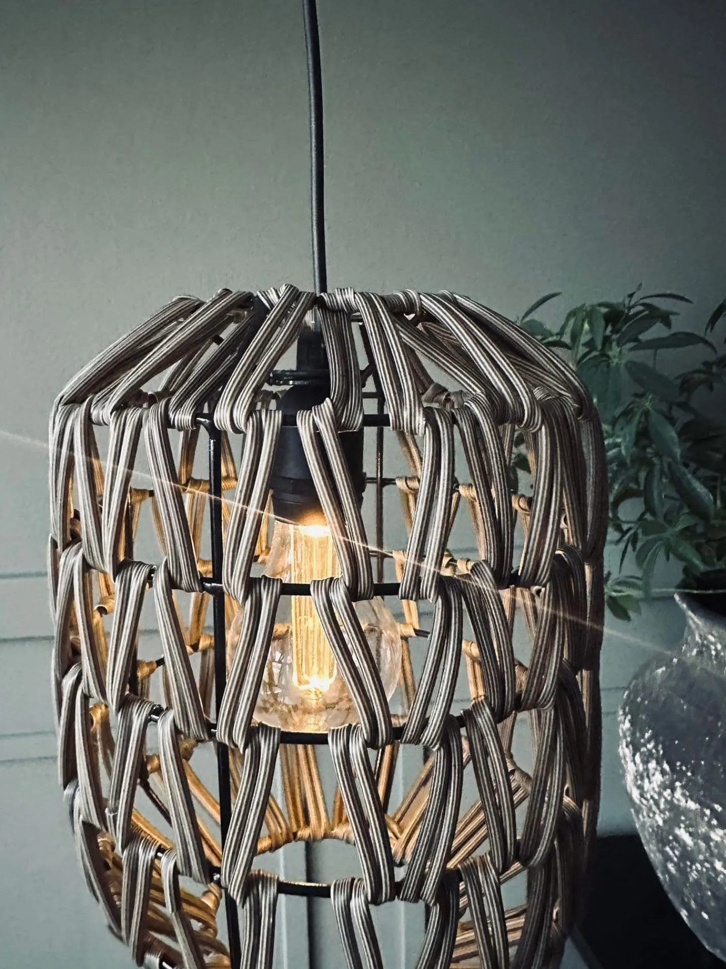 VIAMAJA LED lampe til batterier m. Timerfunktion – Godkendt til inde / ude