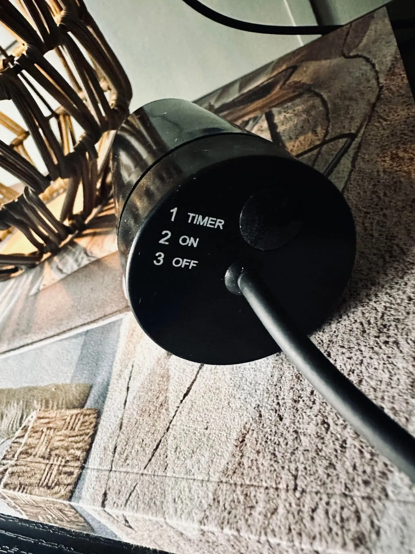 VIAMAJA LED lampe til batterier m. Timerfunktion – Godkendt til inde / ude