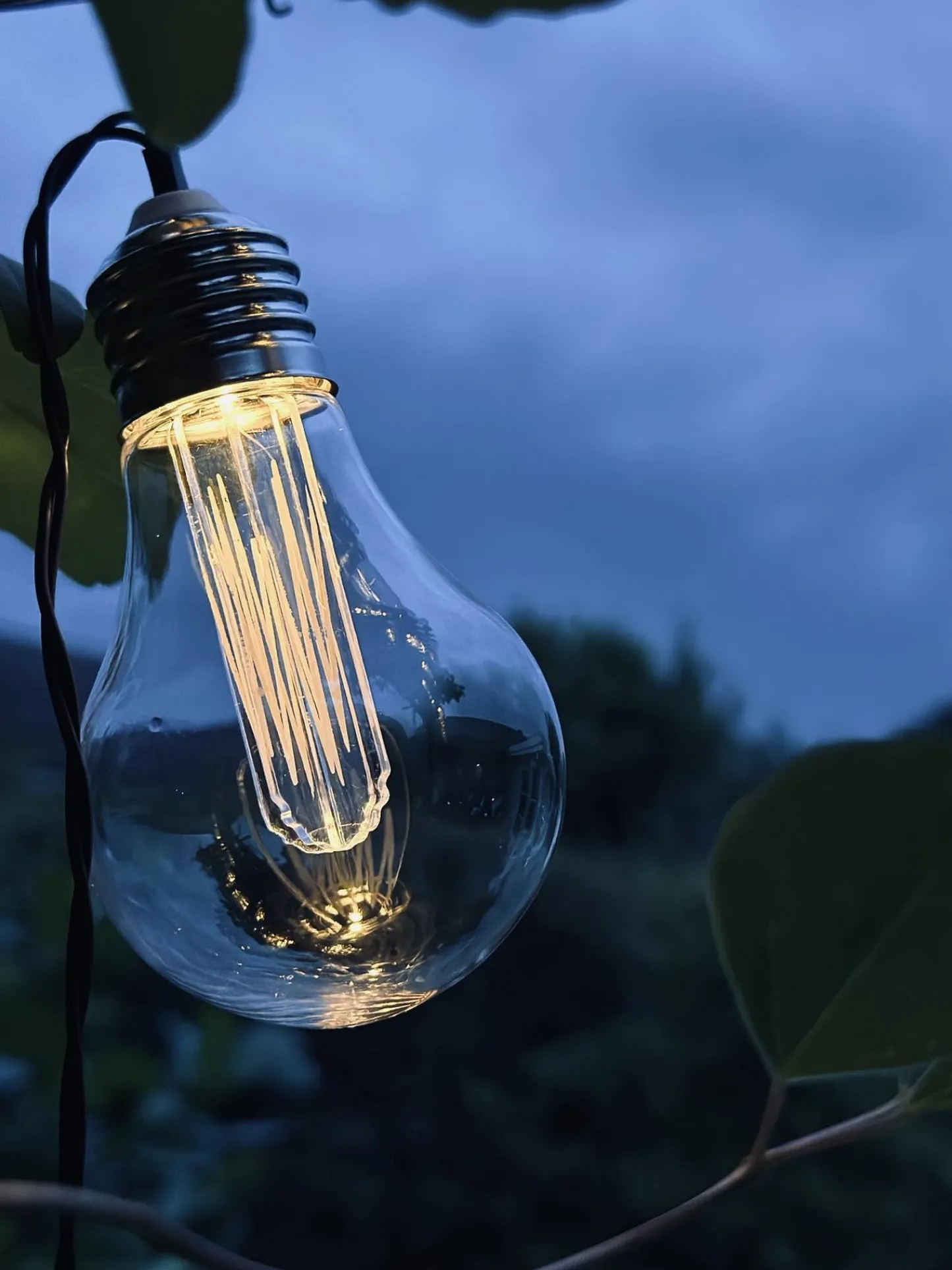 VIAMAJA LED Lyskæde med solceller - Udendørs med 10 pære Online