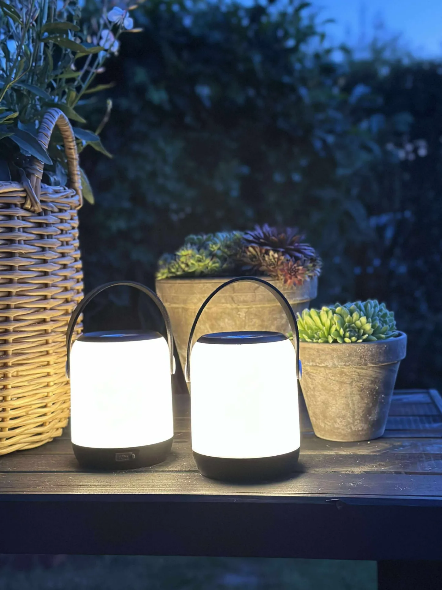 VIAMAJA LED touch lanterne med strop Sale