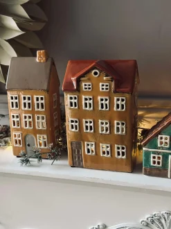 VIAMAJA Lyshus Keramik - Gul Clearance