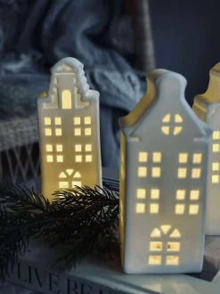 VIAMAJA Lyshus med led - WHITE MIX Outlet