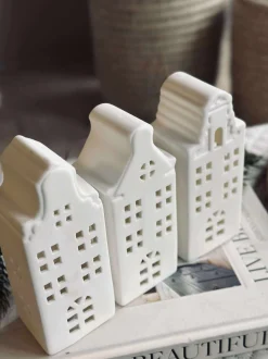VIAMAJA Lyshus med led - WHITE MIX Outlet
