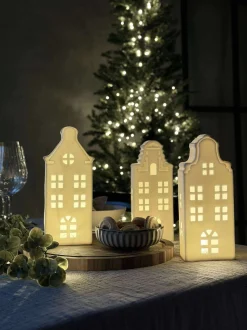VIAMAJA Lyshus med led - WHITE MIX Best