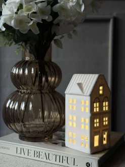 VIAMAJA Lyshus med led - Porcelæn Outlet