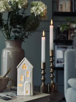 VIAMAJA Lyshus med led - WHITE MIX Best