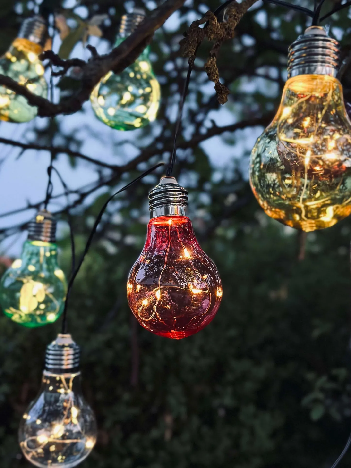 VIAMAJA Lyskæde COLOR med solceller