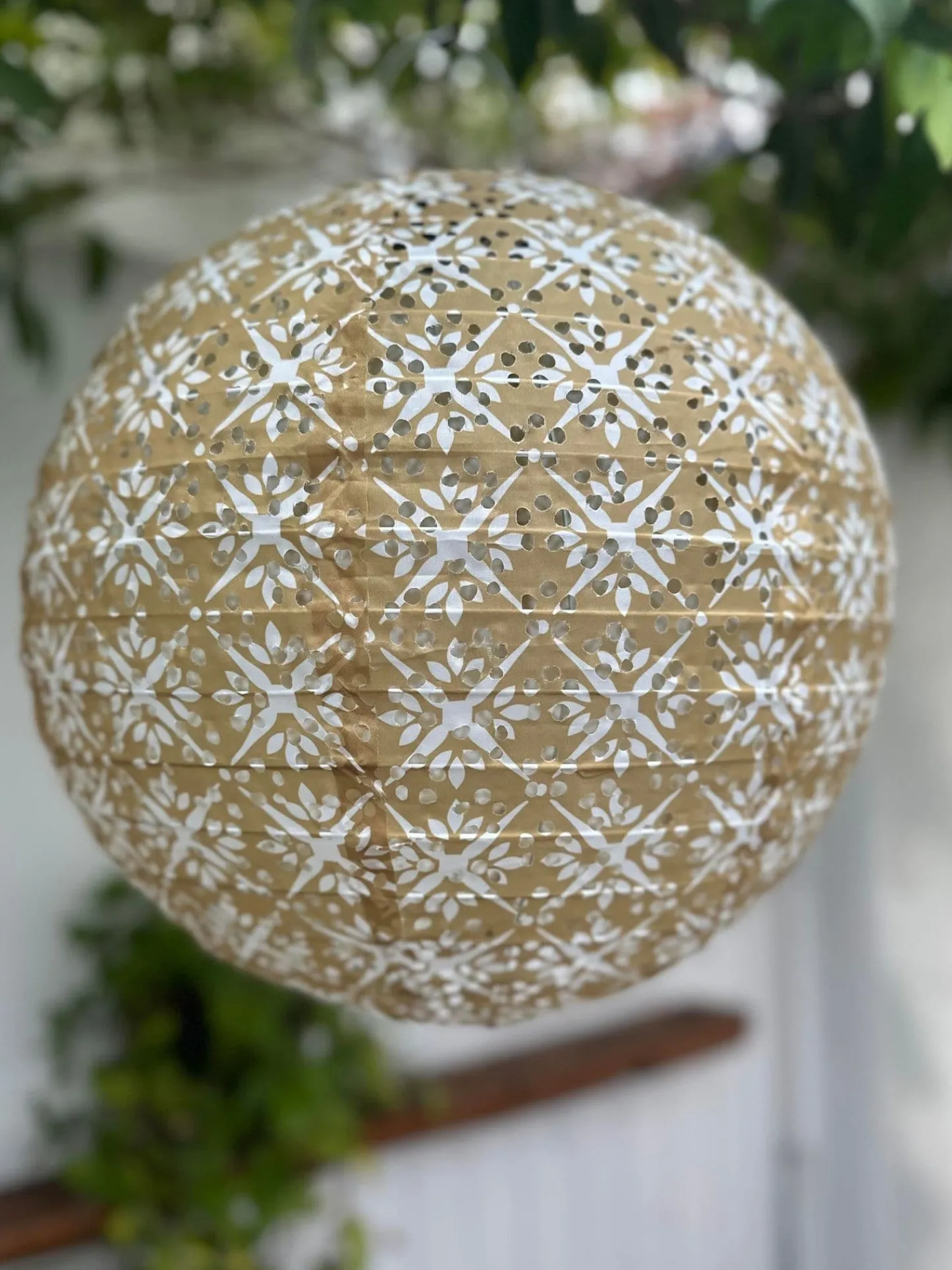 VIAMAJA Lyskugle med solceller - SUMMER GOLD Outlet