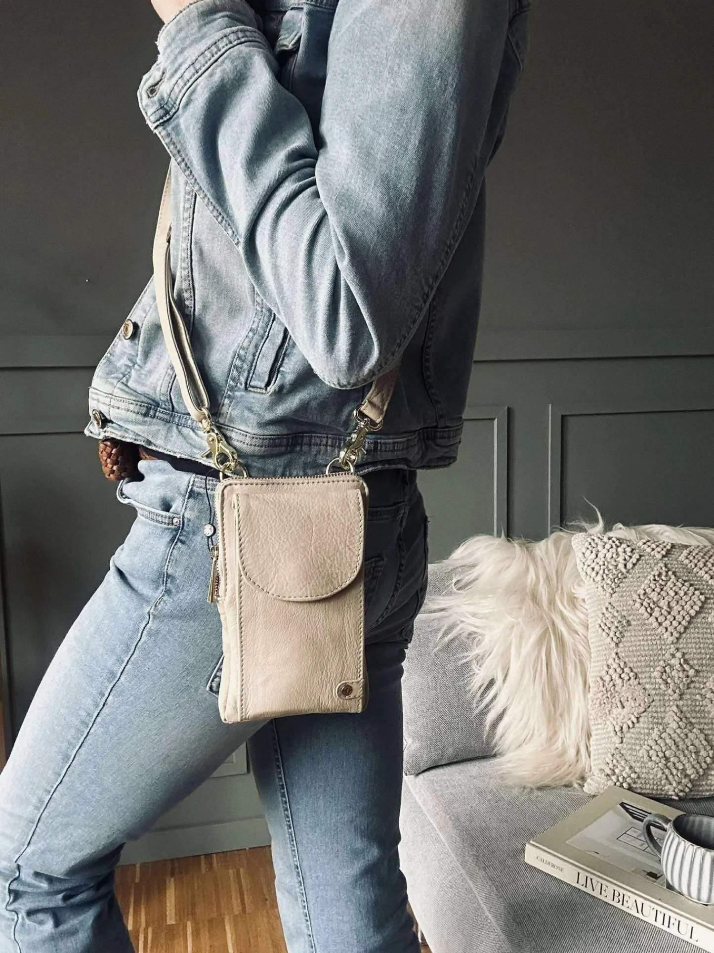 VIAMAJA Mobiltaske - Sand / gold Outlet