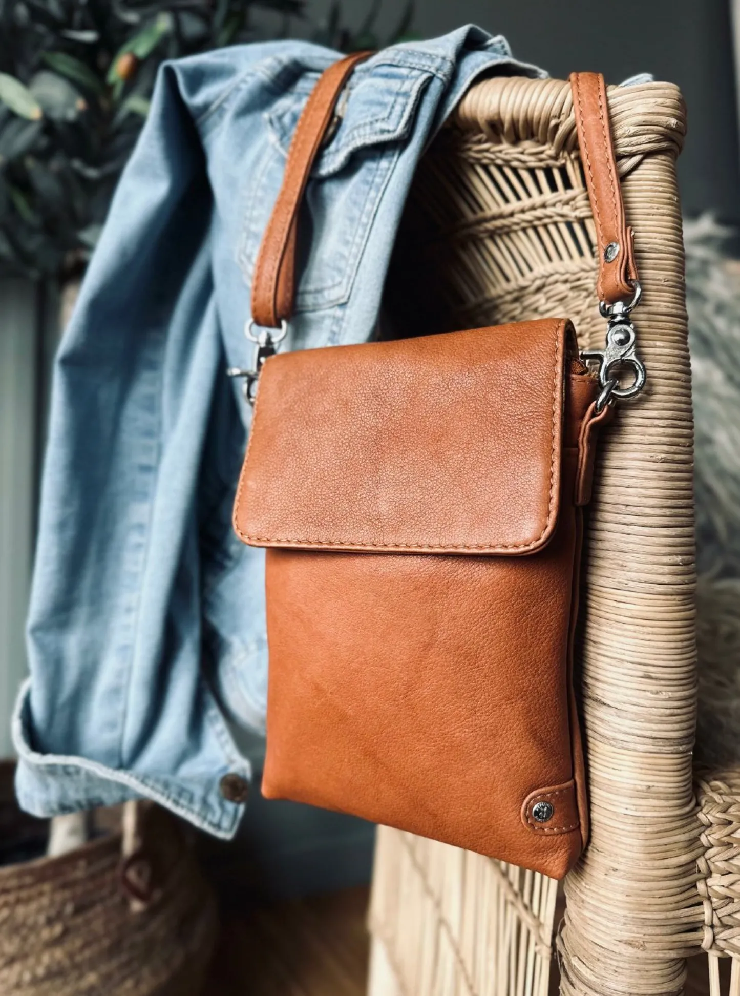 VIAMAJA Mobiltaske Aura Cognac Discount