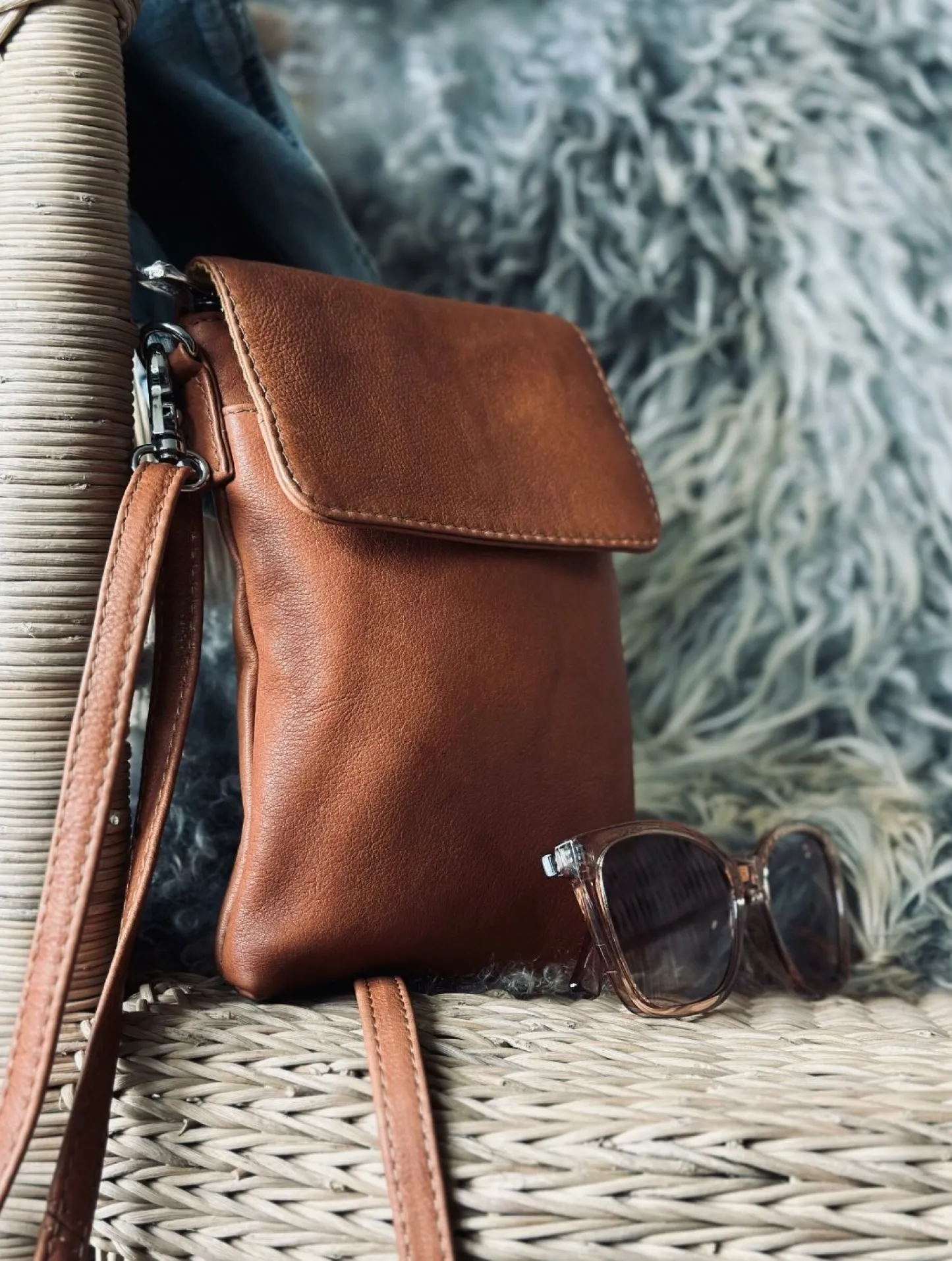 VIAMAJA Mobiltaske Aura Cognac Discount
